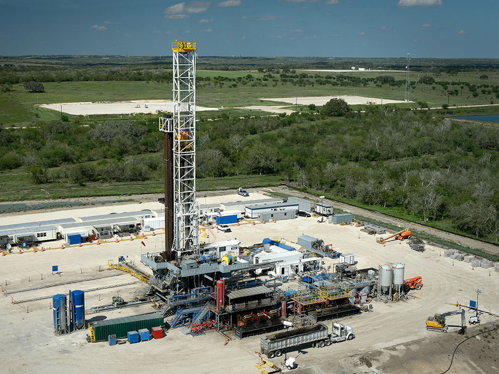 Onshore-Oil-&-Gas-Industry